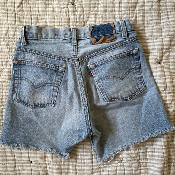 VTG Levi’s 501 cut offs - Picture 1 of 2